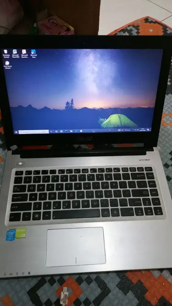 Laptop Asus (my sonic Master)