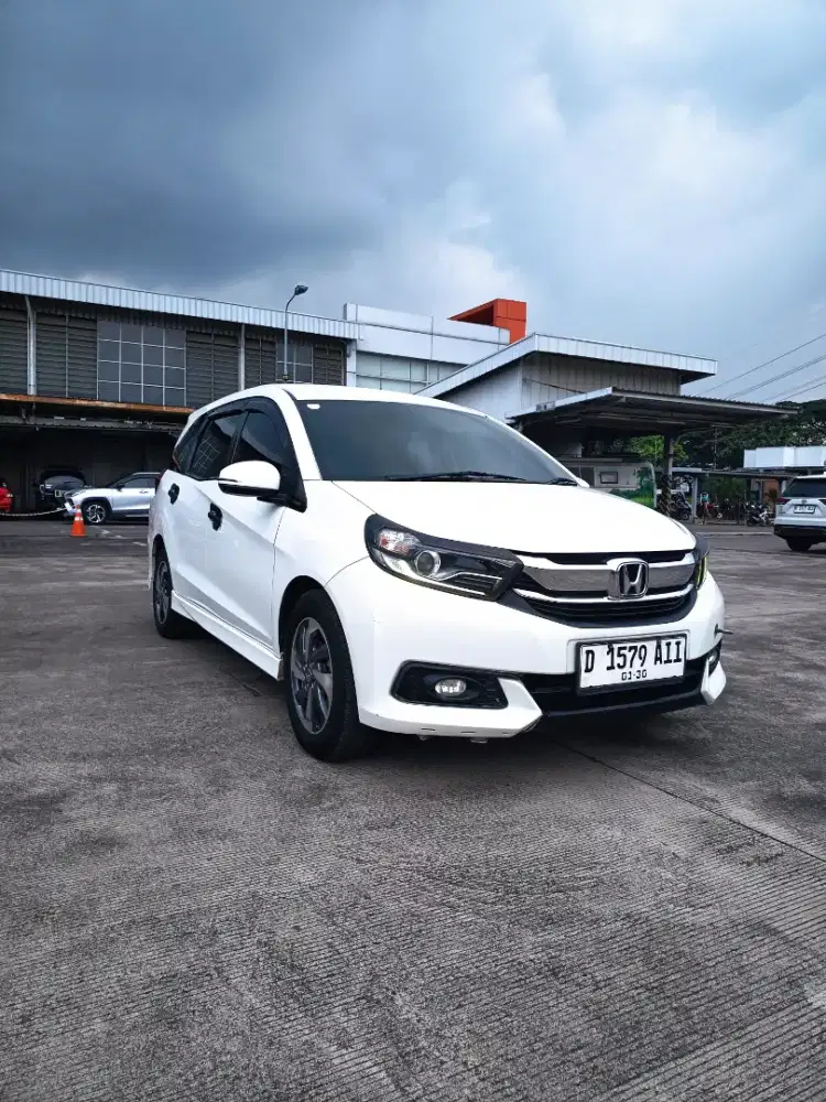 Mobilio 1.5 E Matic 2019