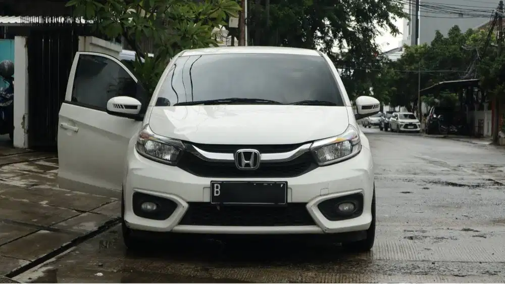 Sewa Mobil Brio + Sopir | Jakarta Tangerang | Antar Bandara