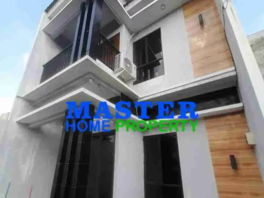 Rumah 2 Lantai Dekat Fasum Dijual Harga Nego