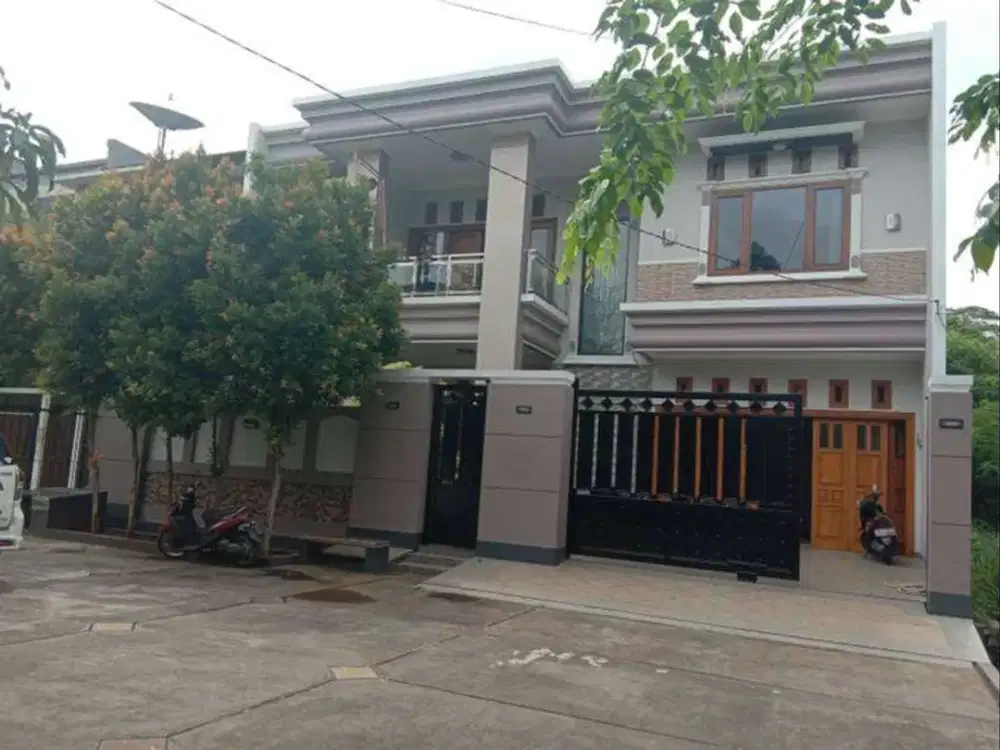 Rumah Kavling Marinir Duren Sawit: 2 Lt, LT 350 m2, LB 550 m2, NEW, LUX