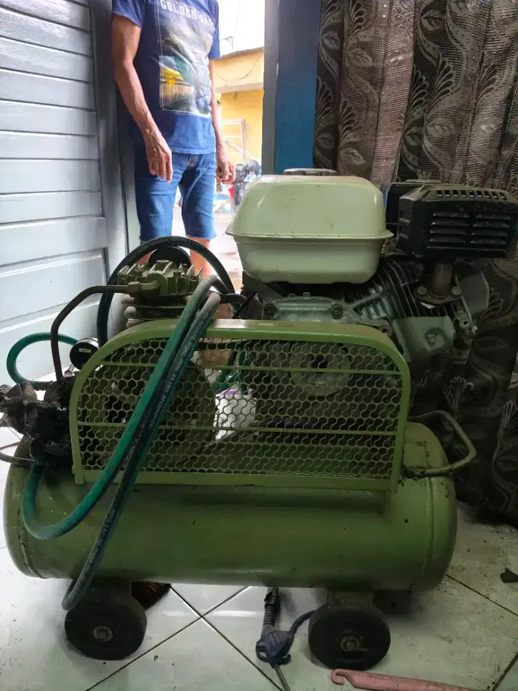 Kompresor angin 1/4 pk mesin Honda gp160 jarang pake 2.750 JT nego