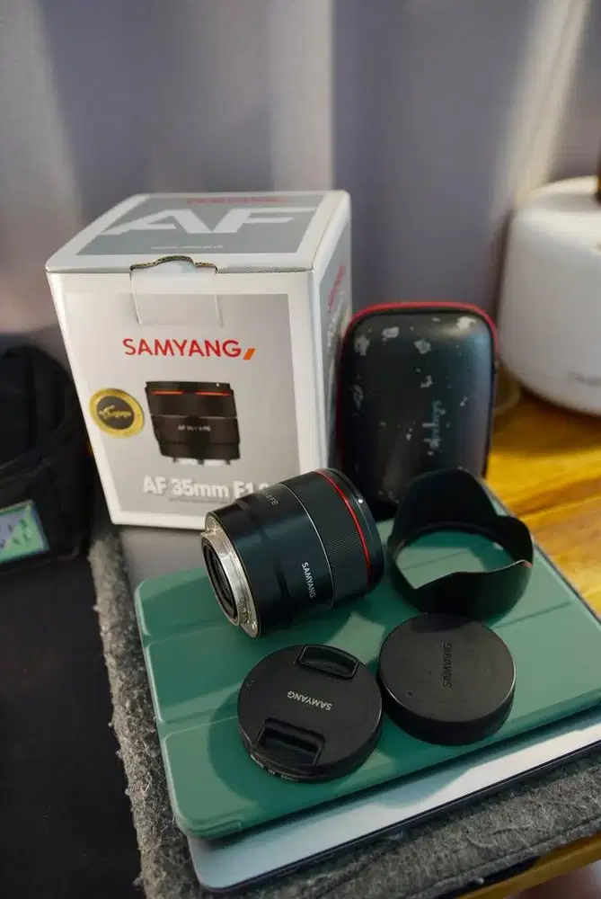 Jual lensa Samyang 35mm f/1.8 FE for Sony Like NEW | Rp 4.000.000