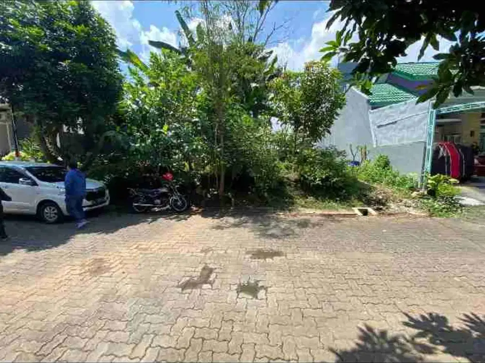 DIJUAL KAVLING DI KAWASAN ELITE SAKURA GARDEN BANYUMANIK LT.216 ADA 2 SHM BISA BELI SETENGAHNYA