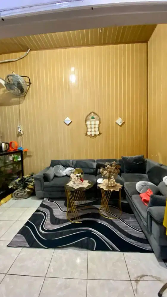 Dijual cepat kursi sofa L