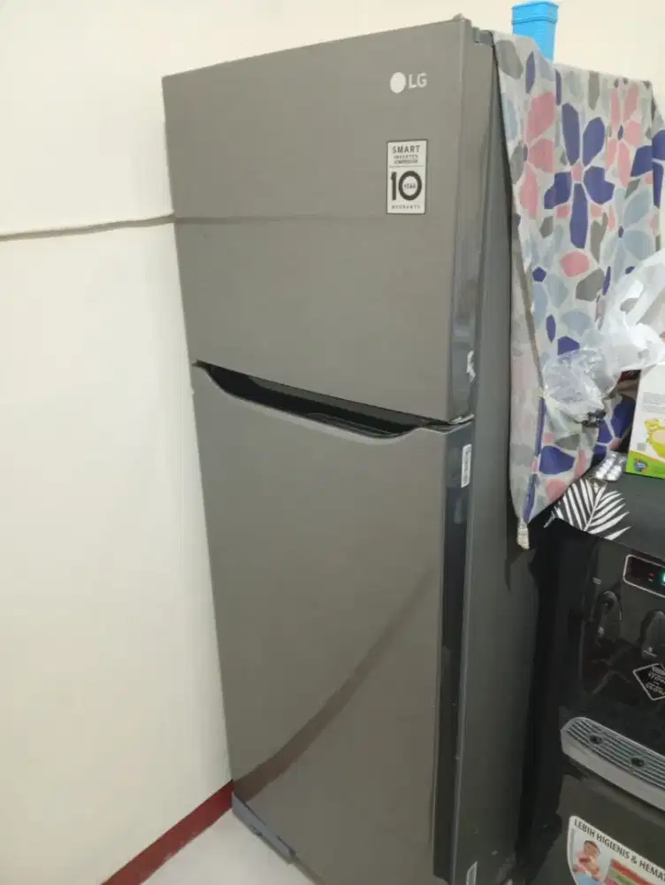 Kulkas LG smart inverter