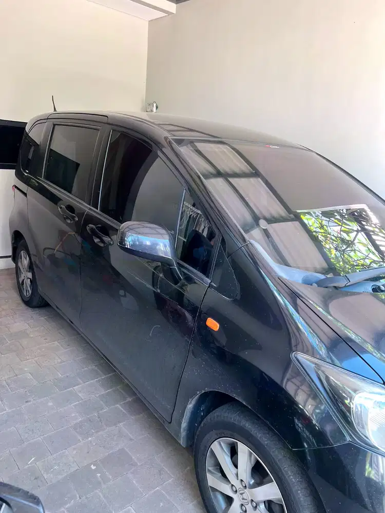 Honda Freed 2009 Bensin