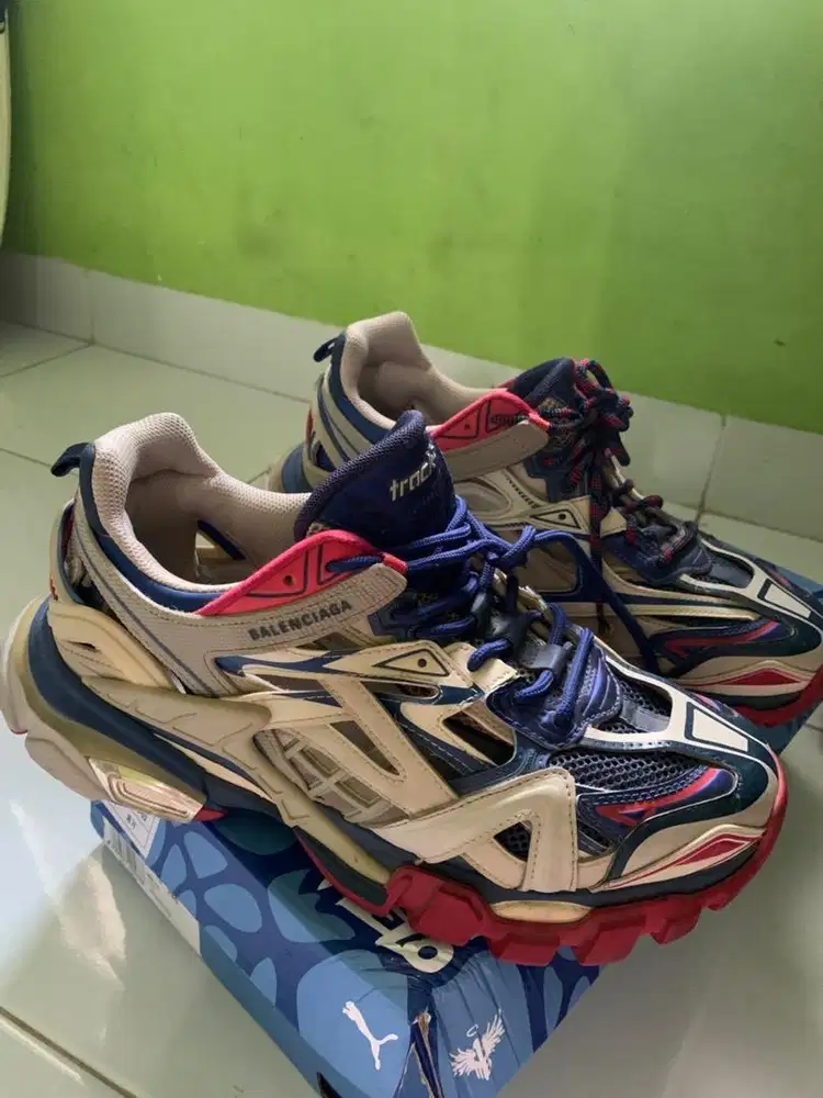 sepatu balenciaga Track 2