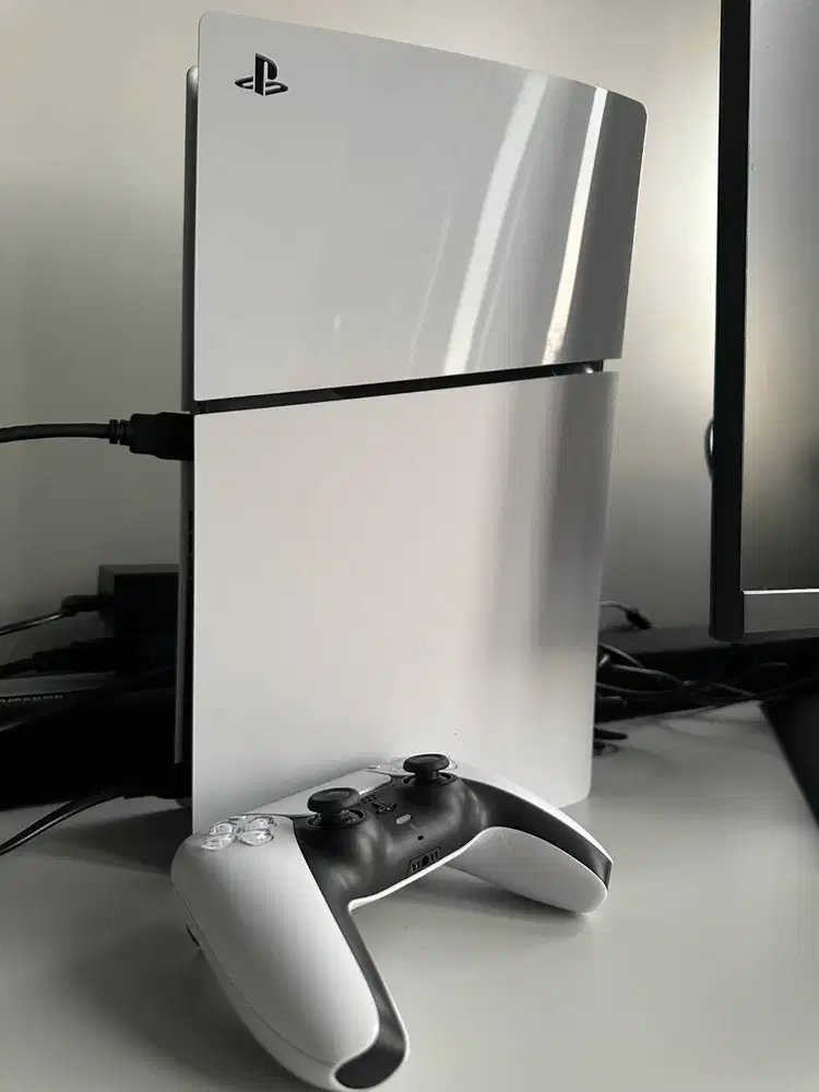 PS5 PLASYSTATION 5 SLIM DIGITAL