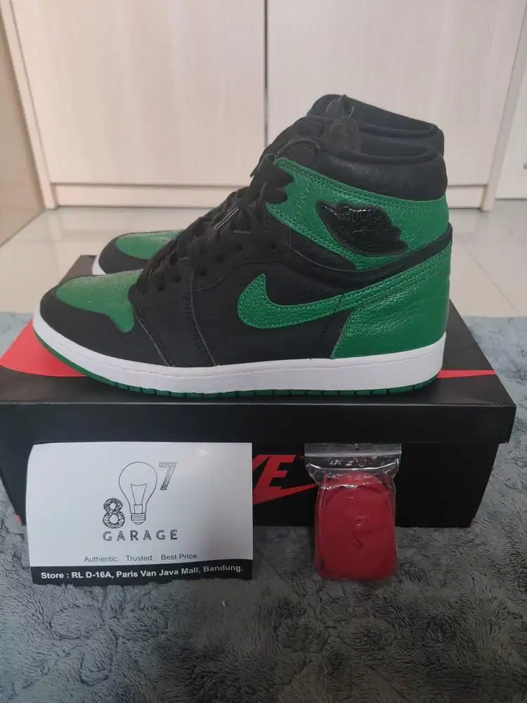 Air Jordan 1 Retro High OG Green 2.0
