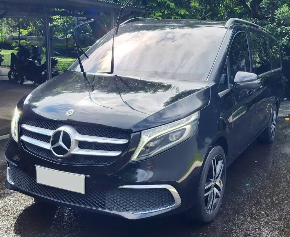 Mercedes-Benz V250 2.0 Avantgarde LWB NIK 2022 pemakaian 2025