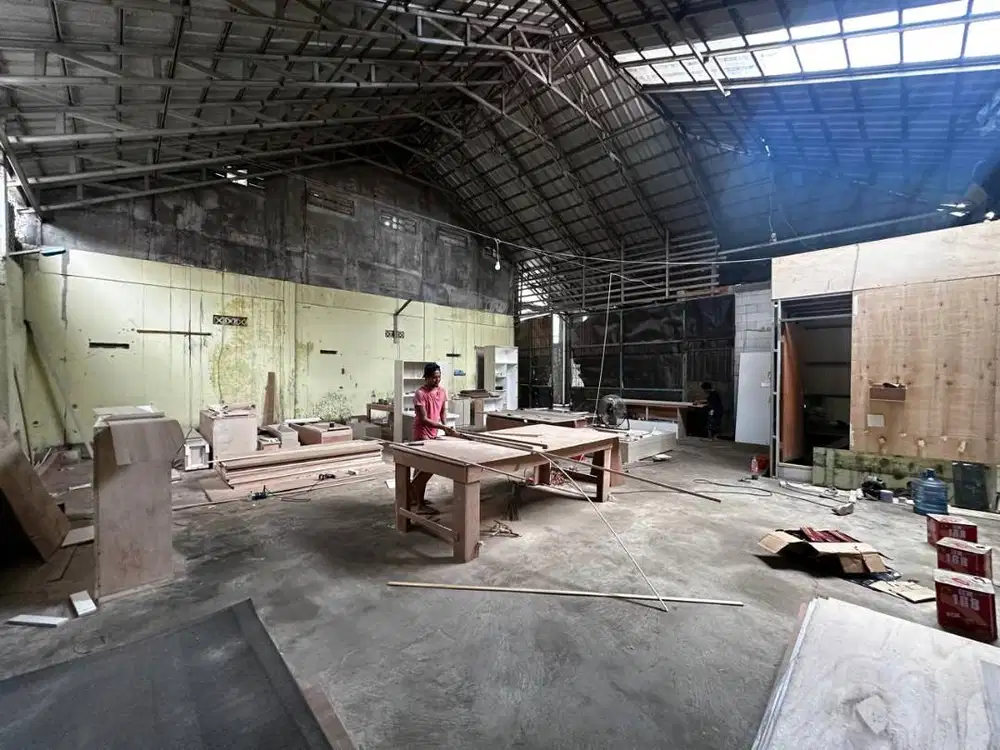 GUDANG DISEWAKAN DI JALAN RAYA UTAMA PEKAPURAN SANGAT STRATEGIS