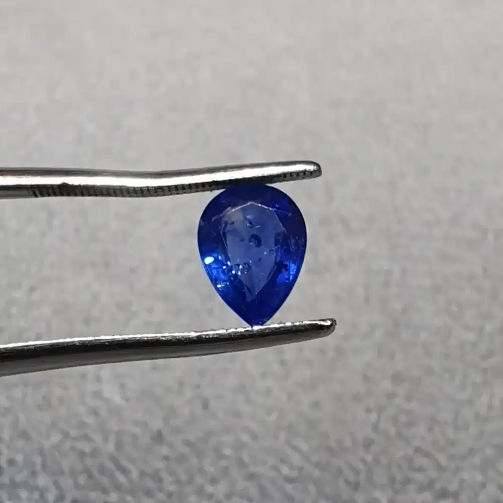 Natural Blue Sapphire Srilanka 1.69 crt