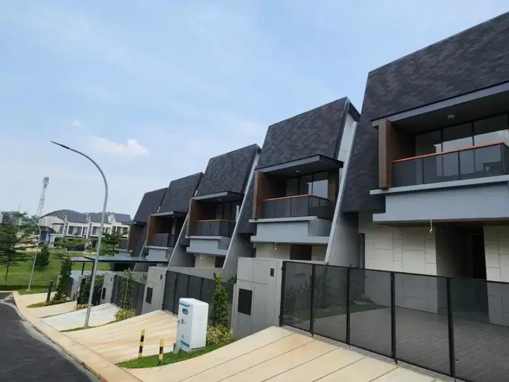 Brand New House Rumah Mewah Riverside Cibubur Cimanggis 3 Lantai Mewah Depan Pintu Tol