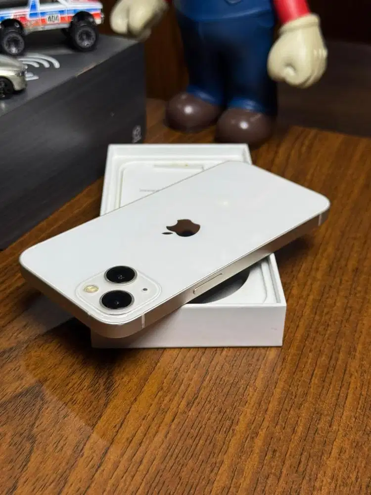 iPhone 13 128Gb iBox White