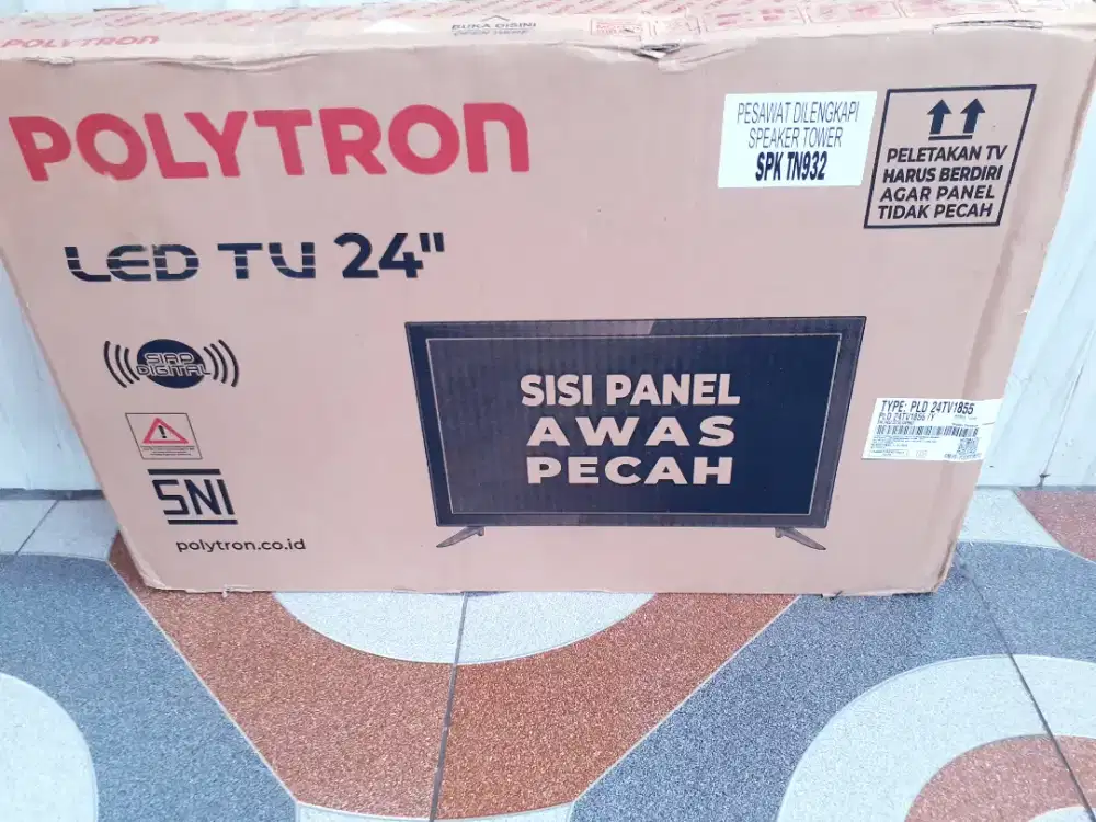 TV LED POLYTRON 32IN SOUNDBAR DIGITAL TV KONDISI NORMAL SEGEL