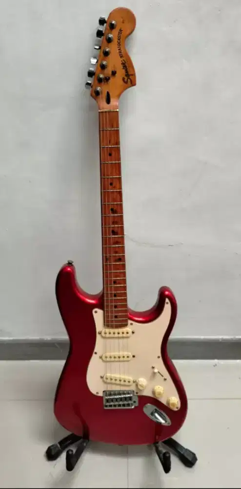 squier standard stratocaster