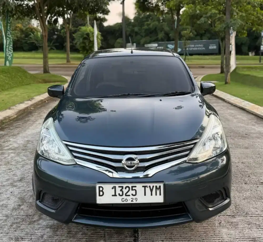 Nissan Grand livina 2014 Bensin