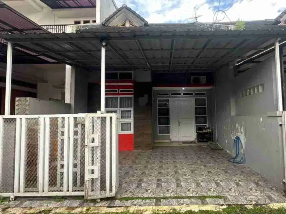*DIJUAL RUMAH SIAP HUNI SEMI FURNISHED DAERAH BUAH BATU (MARGACINTA) BANDUNG*