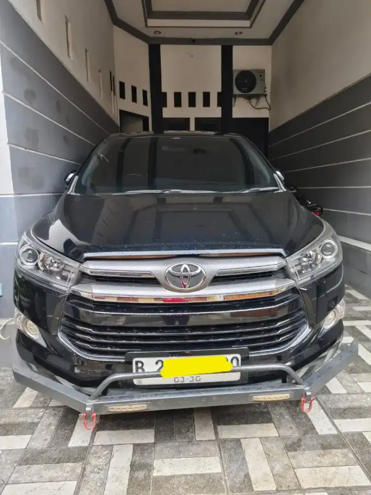 Inova V disel matic istimewa