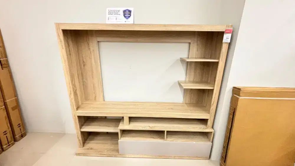 FRIZA ENTRMNT CNTR
SNMA OAK TAUPE