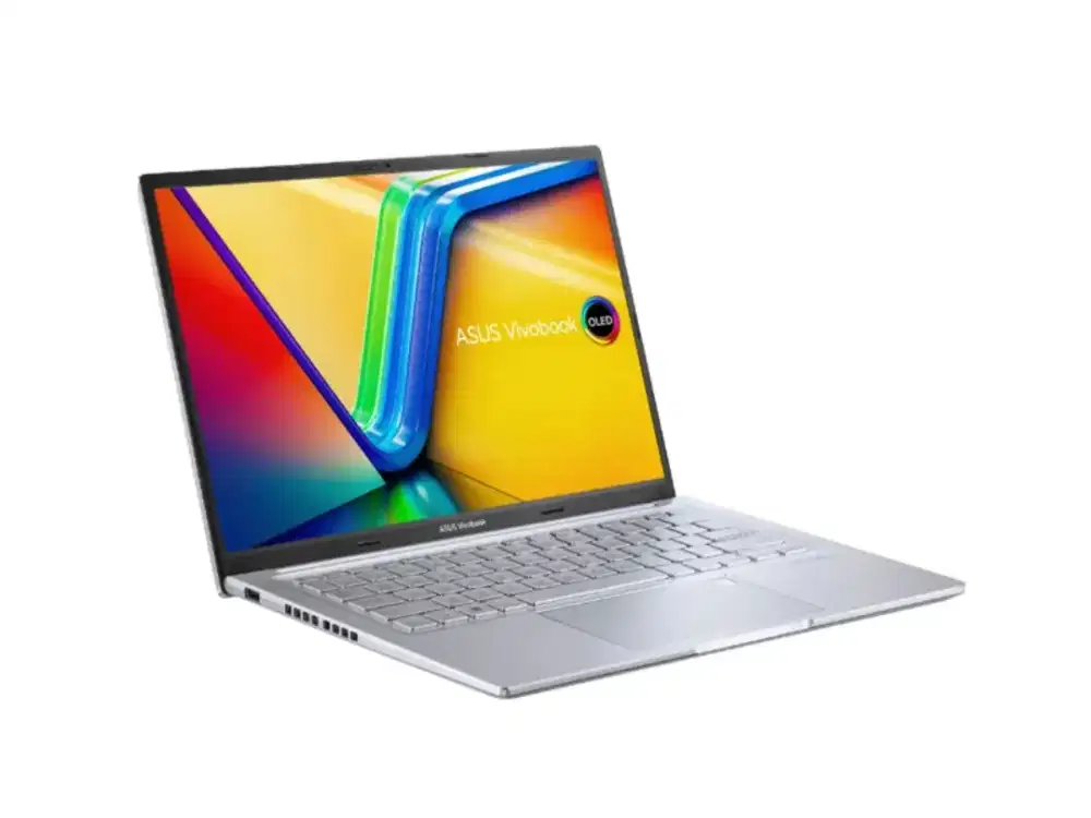Asus Core i5 16/512GB