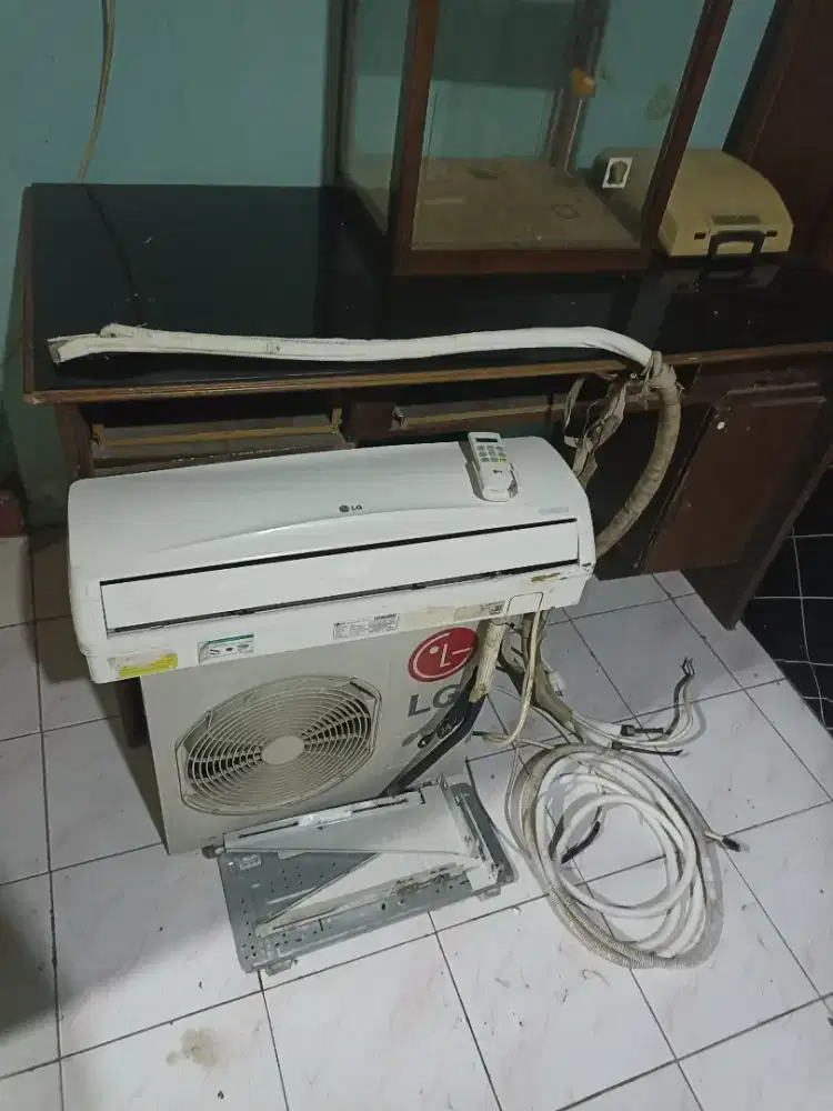 ac LG ¾PK bagus normal ori , siap pasang