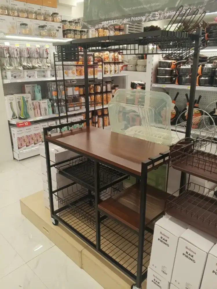 Rak piring simple dan kokoh