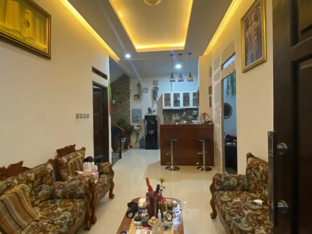RUMAH BAGUS MINIMALIS MODERN 1,5 LANTAI SIAP HUNI DI RIUNG BANDUNG