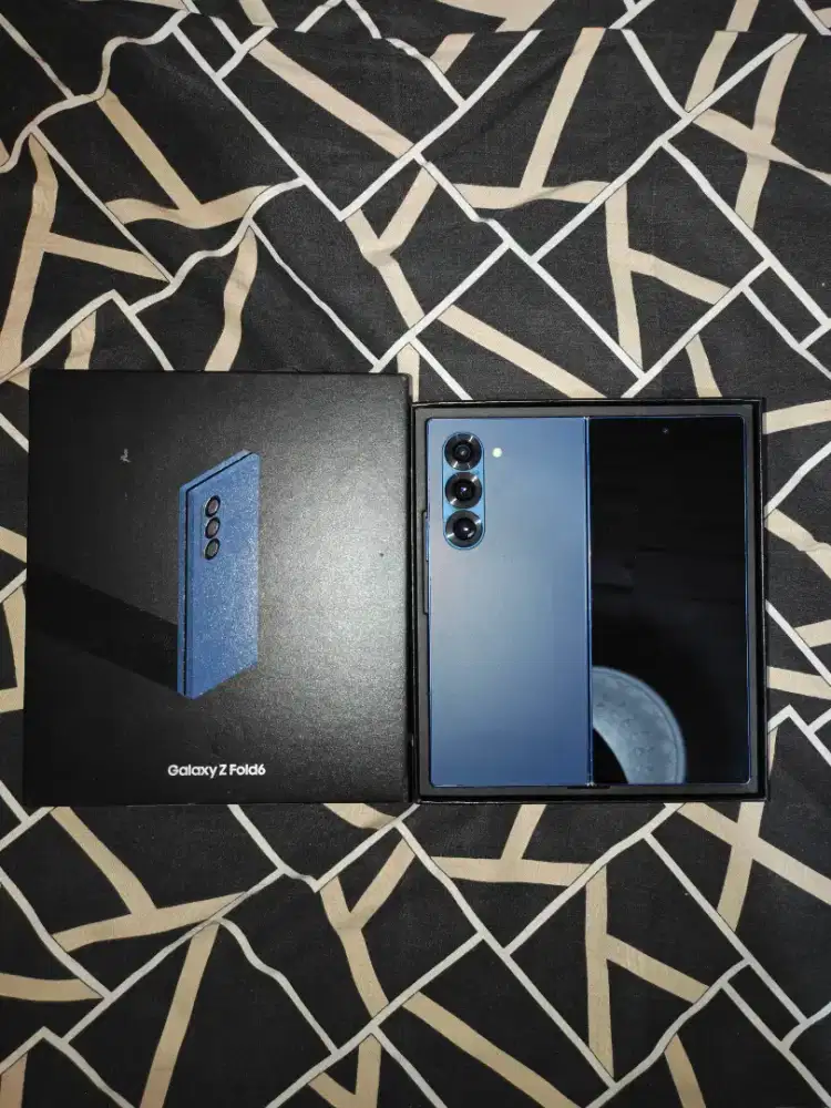 Samsung Z Fold 6 12/512gb SEIN zfold6 zfold fold6