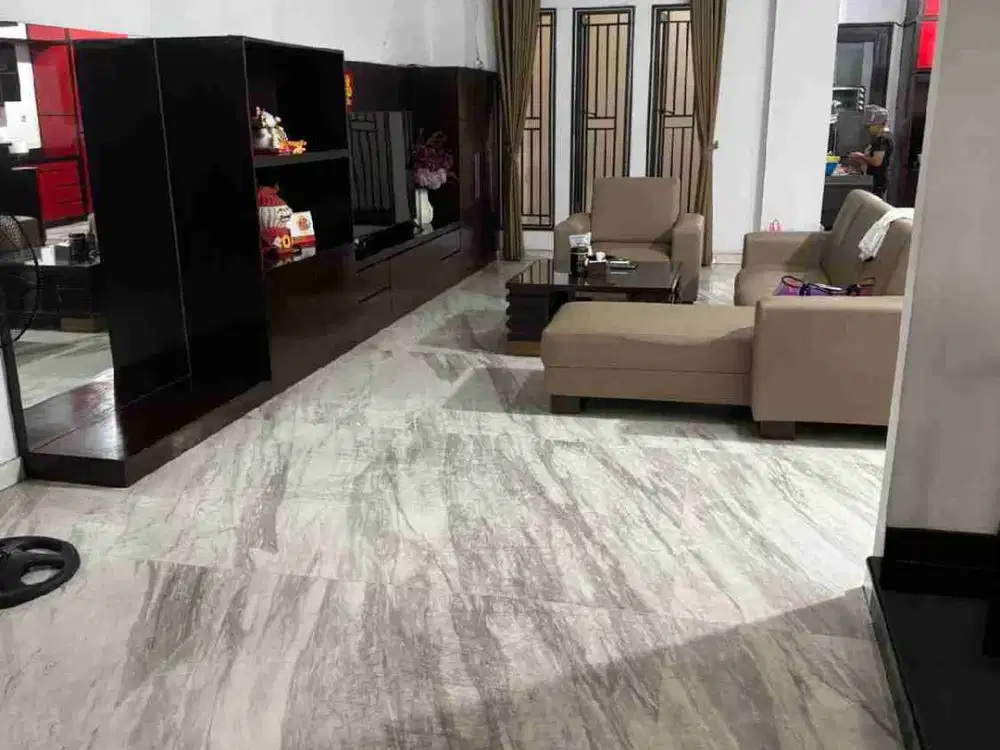 rumah di Walet Permai, Selatan