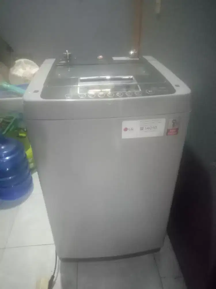 Mesin cuci 1 Tabung LG 8kg mulus fungsi Manual