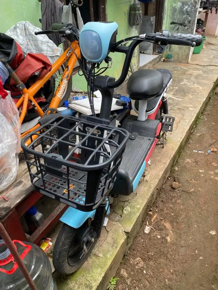 Sepeda listrik uwinfly