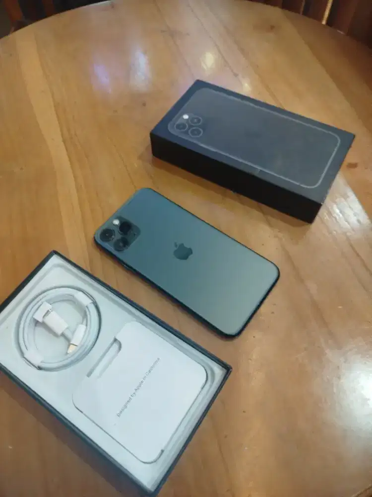 iPhone 11 pro 256gb bisa login