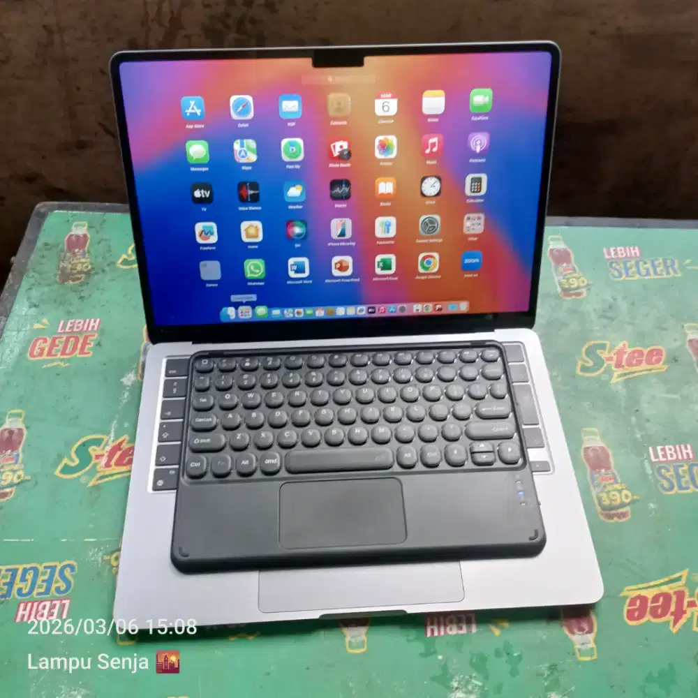 Macbook Air M2 8/256