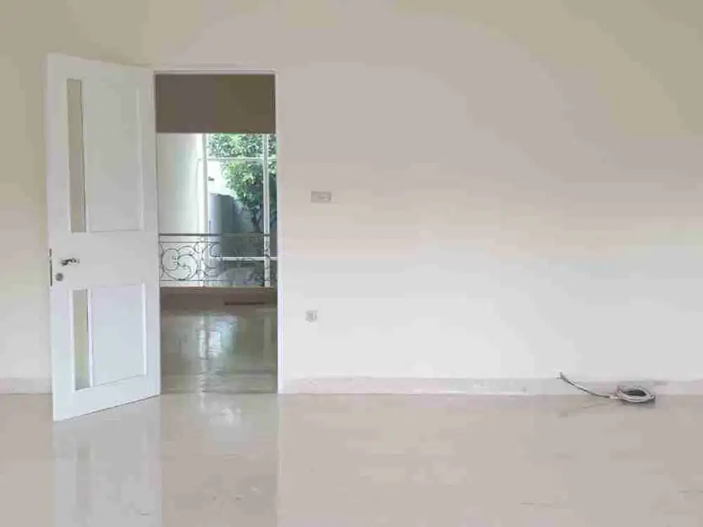 DIJUAL rumah PIK, belakang indomobil