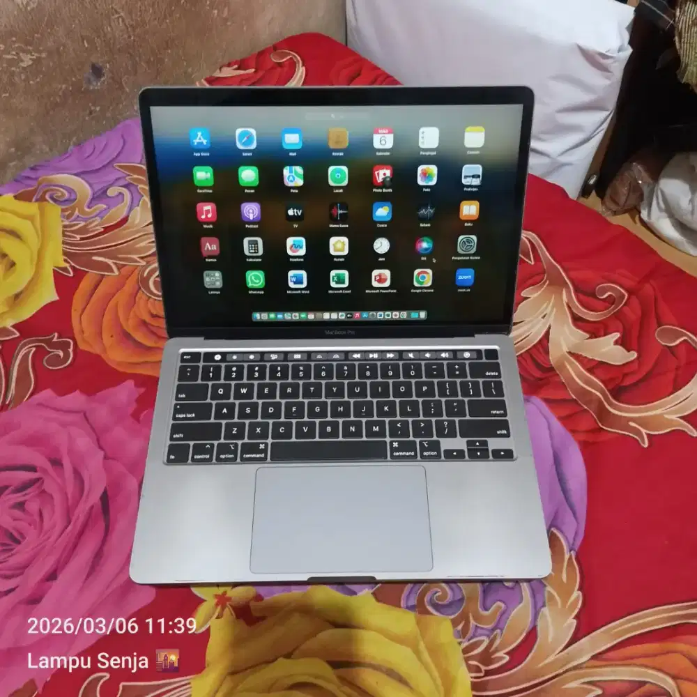 Macbook Pro Retina Tochbar 2020 13 inch i5-16-512