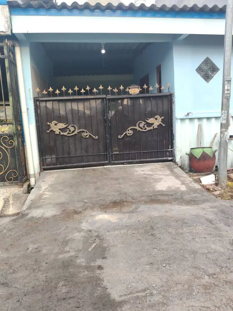 Di kontrakkan rumah Minimalis yang nyaman