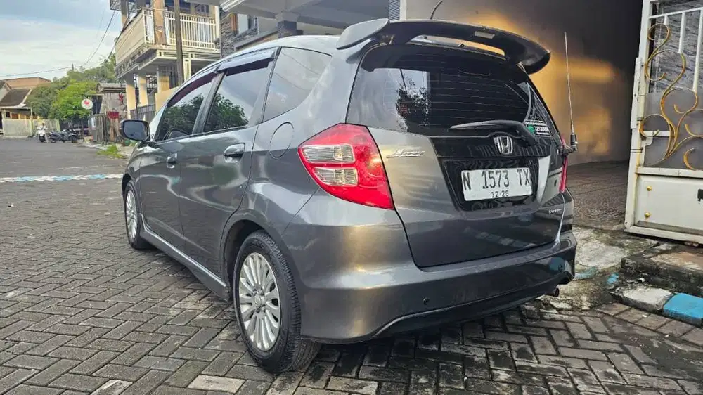 Jual Jazz RS 2010 AT