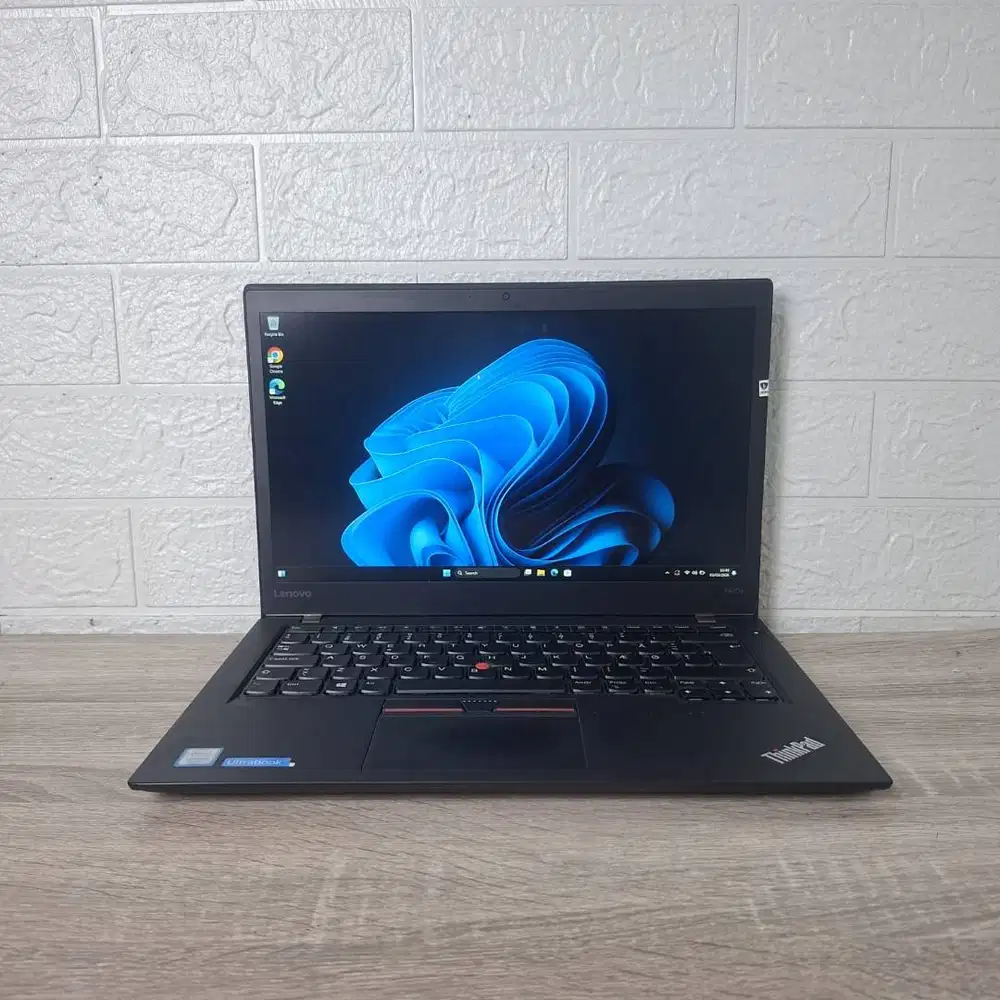 Laptop Lenovo Thinkpad T470s Core i5 Gen7 RAM 8 SSD 256 14in Full HD