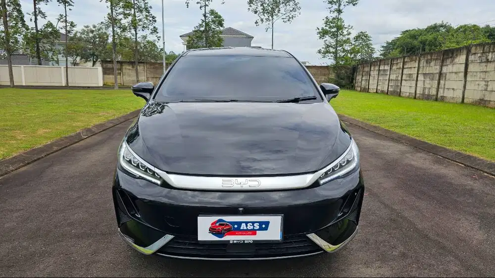 KM5Rb BYD M6 7Seater 2025 TGN1 Hitam No LAKA BANJIR BYD M 6