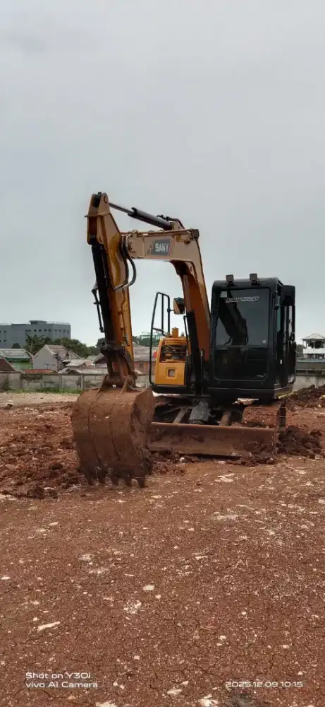 DOZER D3 VIBRO EXCAVATOR MINI TANDEM ROLLER WALES 4-6TON BEKO PC75