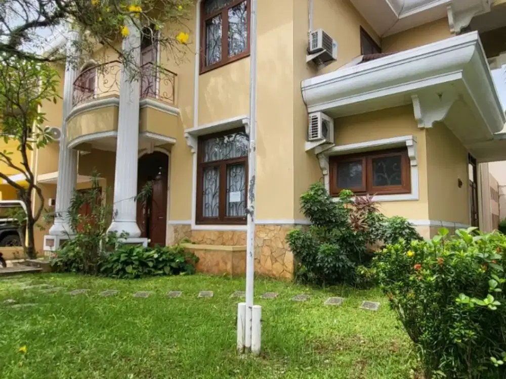 Rumah Furnish 2 Lantai Siap Huni di Taman Giri Loka BSD Dekat Tol