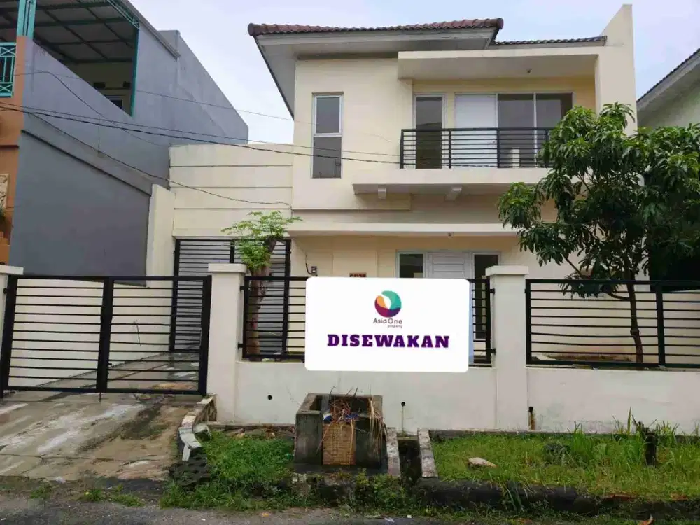 Disewakan rumah besar 2 lantai prima harapan regency