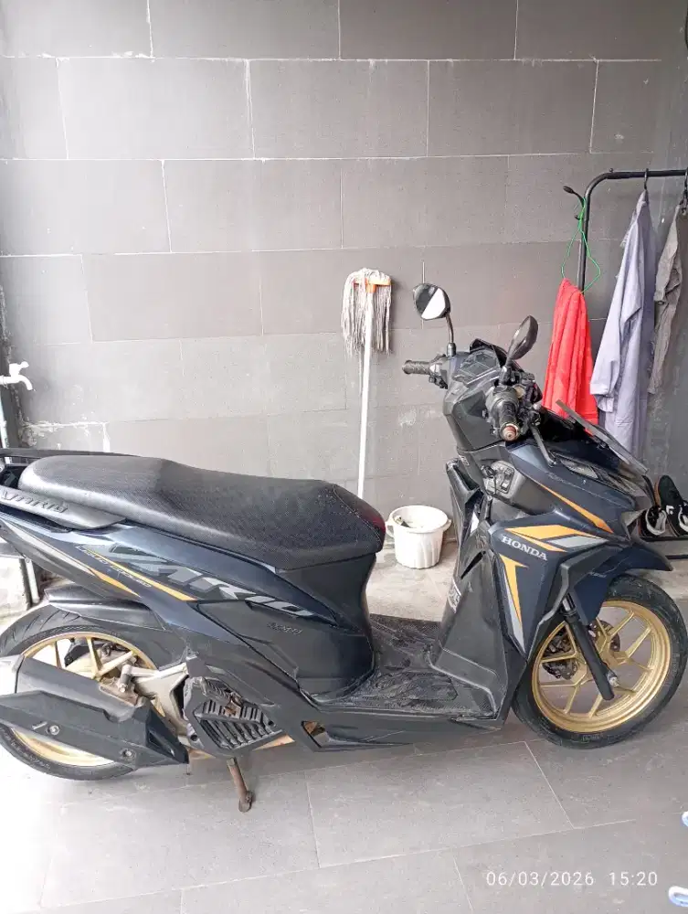 Dijual Honda Vario tahun 2022 plat Jaktim motor istimewa