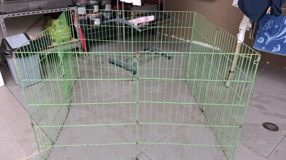 Kandang Anjing Bekas