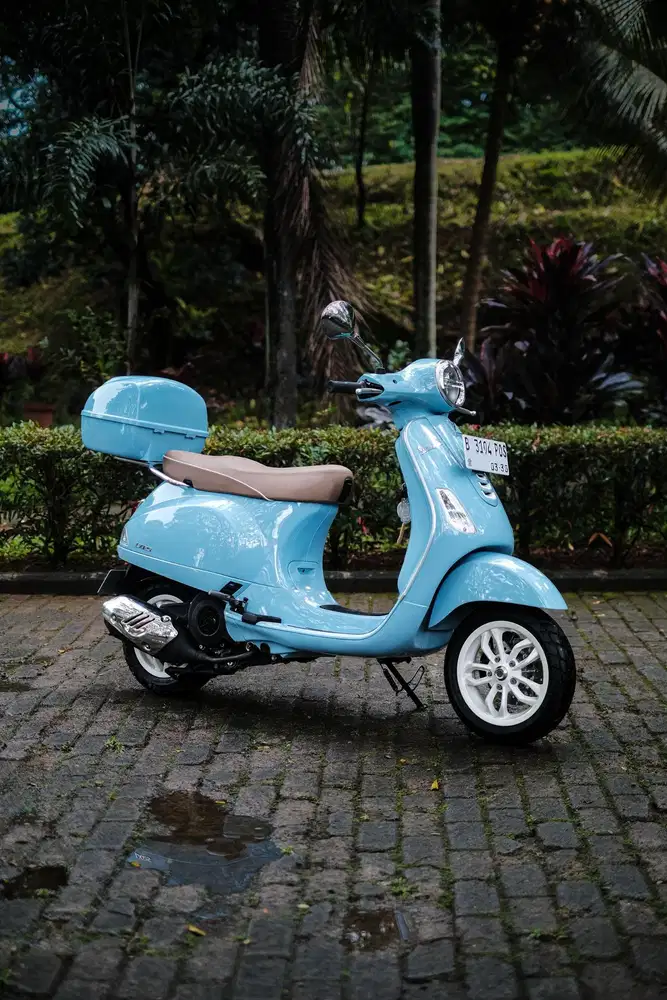 VESPA LX 125 IGET FACELIFT TERMURAH