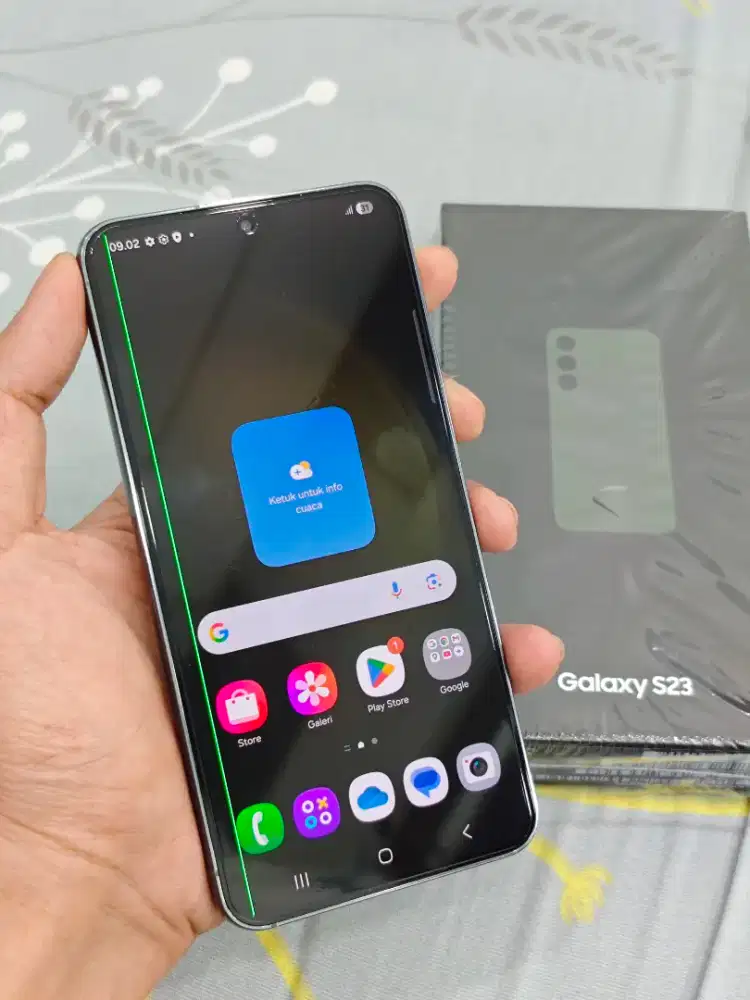 Samsung S23 8/128GB SEIN warna green muluss 99% hanya ada garis