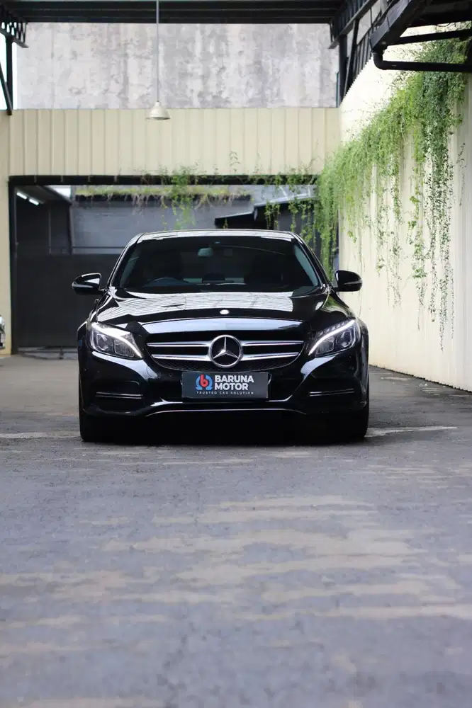 MERCEDES BENZ C200 AVANTGARDE (W205) 2014