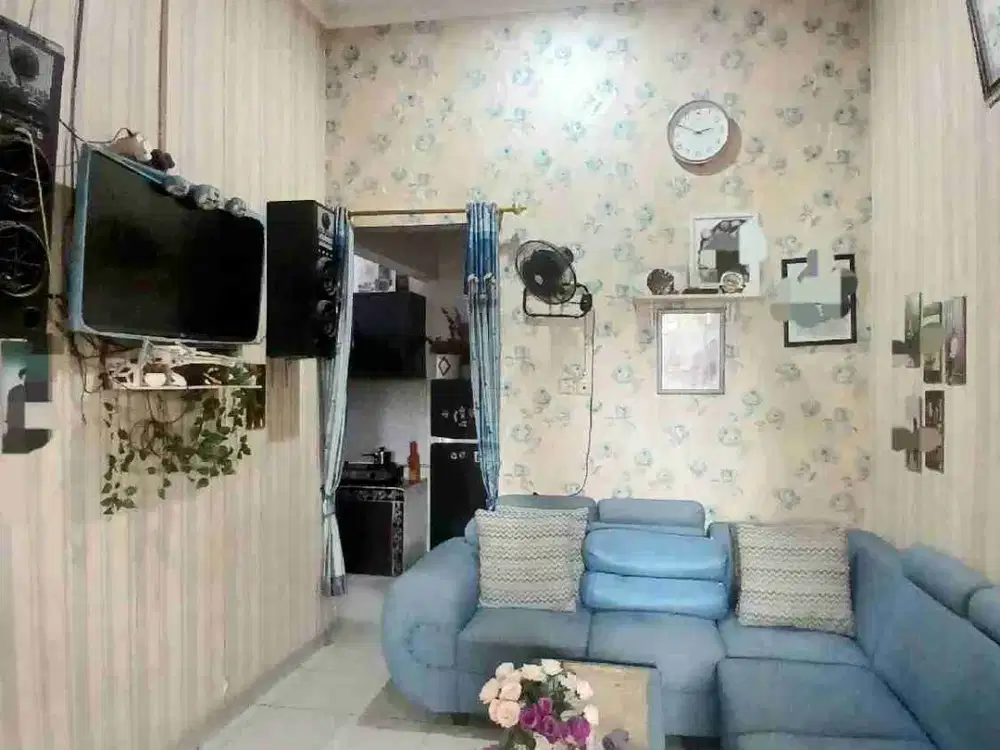 DIJUAL MURAH RUMAH SEMI FURNISHED INCLUDE BARANG DALAM KOMPLEK PERUMAHAN DI JATIRANGGA JATISAMPURNA